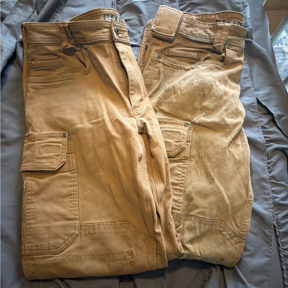 Men’s Duluth Pants - Size 32x32